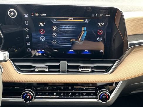 New 2026 Chevrolet Equinox ACTIV image 16