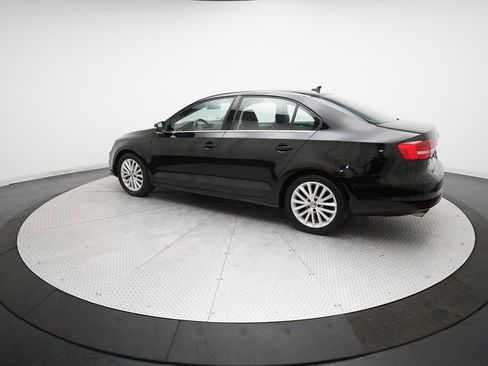 Used 2015 Volkswagen Jetta SE image 12