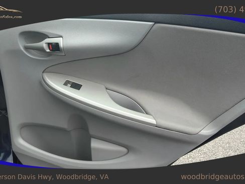 Used 2012 Toyota Corolla L image 22