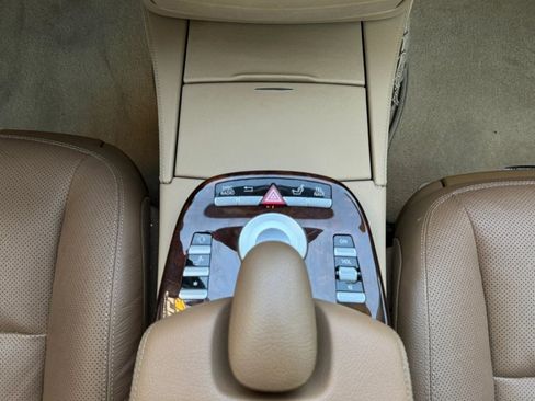 Used 2009 Mercedes-Benz S 550 image 31