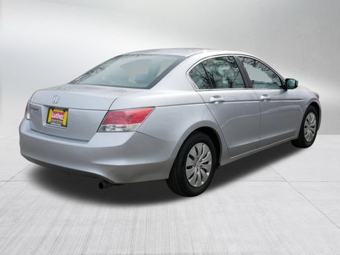 Used 2010 Honda Accord LX image 7