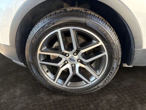 Used 2017 Ford Explorer Sport AWD/4WD image 39