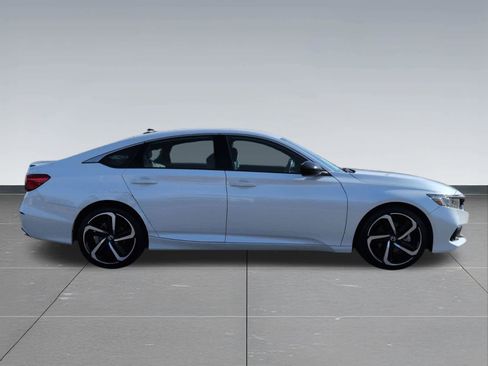 Certified 2022 Honda Accord Sport image 7