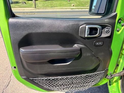 Used 2020 Jeep Wrangler Unlimited Sport S AWD/4WD image 16