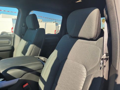 New 2026 RAM 1500 Big Horn AWD/4WD image 12