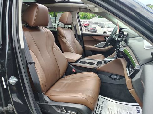 Used 2025 Acura MDX SH-AWD w/ Technology Package image 27