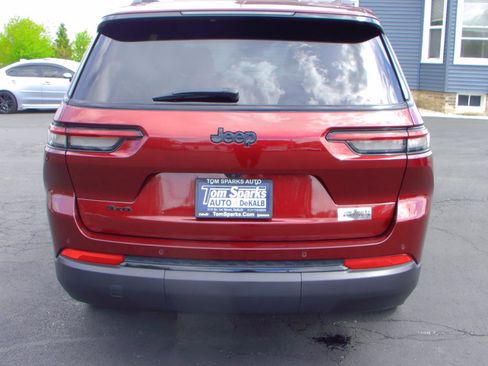 Used 2023 Jeep Grand Cherokee L Laredo AWD/4WD image 27