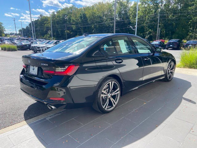 Certified 2023 BMW 330i xDrive Sedan w/ Driving Assistance Package AWD/4WD image 7