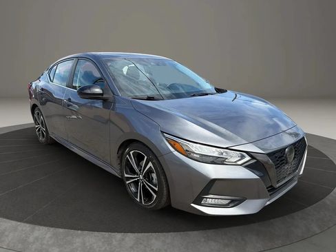 Used 2020 Nissan Sentra SR FWD image 3