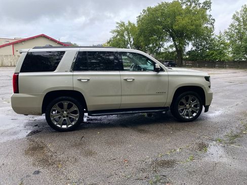 Used 2015 Chevrolet Tahoe LT w/ Luxury Package AWD/4WD image 6