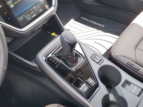 New 2026 Subaru Crosstrek 2.5i Limited AWD/4WD image 17
