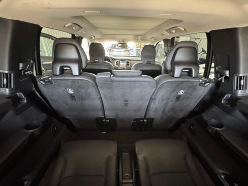 Used 2024 Volvo XC90 B6 Core w/ Protection Package Premier image 34
