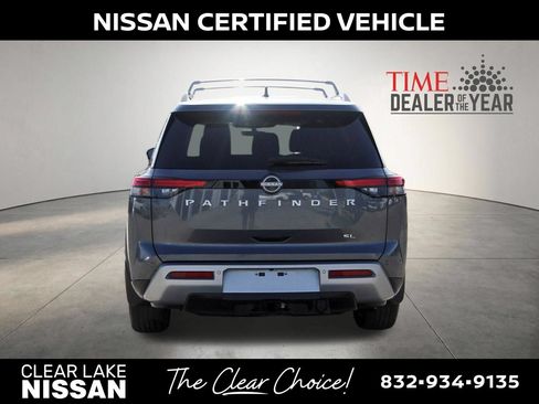 Certified 2025 Nissan Pathfinder SL w/ SL Premium Package FWD image 6
