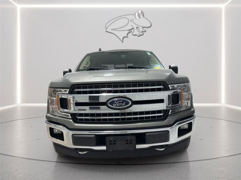 Used 2019 Ford F150 XLT w/ Equipment Group 302A Luxury AWD/4WD image 9