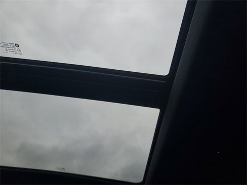 Certified 2023 Cadillac XT6 Luxury image 28