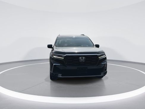 Used 2023 Honda Pilot Elite image 3