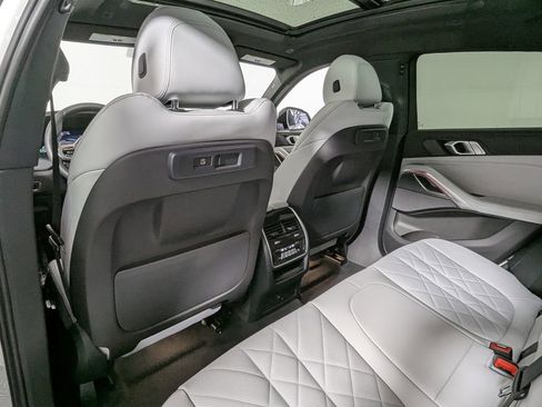 Certified 2023 BMW X6 xDrive40i w/ M Sport Package image 42