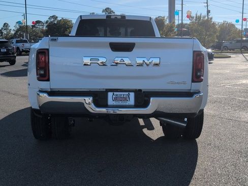 New 2026 RAM 3500 Tradesman image 8