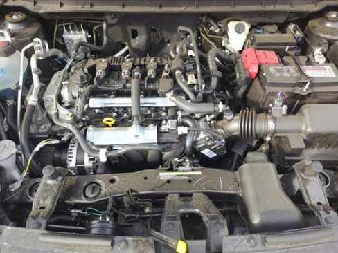 Used 2025 Nissan Kicks Play S image 17