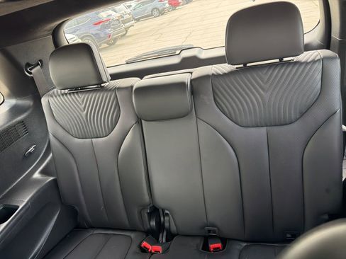 Used 2024 Hyundai Palisade Calligraphy image 10