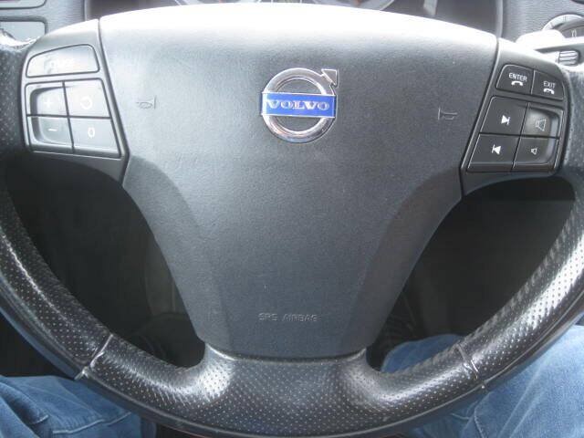 Used 2011 Volvo C70 T5 FWD image 17