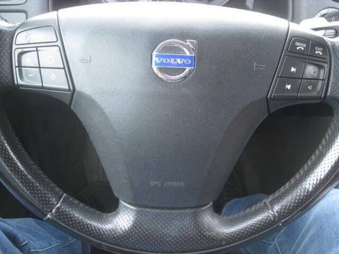 Used 2011 Volvo C70 T5 FWD image 17