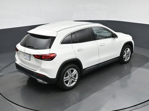 Used 2021 Mercedes-Benz GLA 250 4MATIC image 60