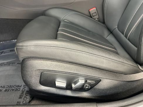 Used 2021 BMW 540i w/ Executive Package RWD image 14