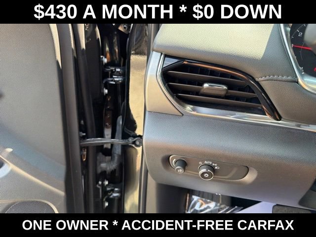 Used 2023 Chevrolet Traverse LT w/ LPO, Cargo Package FWD image 16