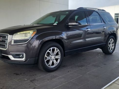 Used 2015 GMC Acadia SLT image 1