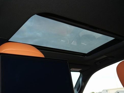 Used 2026 Lexus LX 700h Ultra Luxury image 22