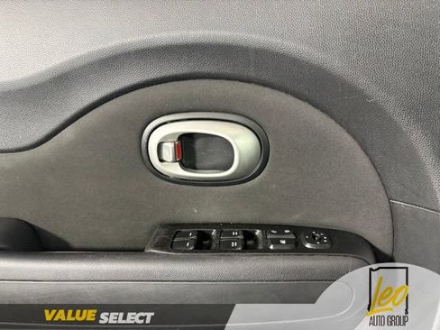 Used 2014 Kia Soul FWD image 16