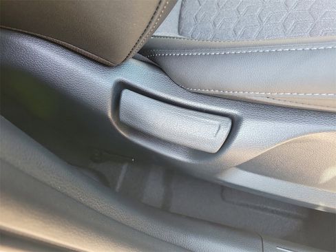 New 2026 Kia Seltos S image 9