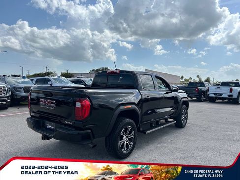 Certified 2023 GMC Canyon AT4 w/ AT4 Premium Package AWD/4WD image 5