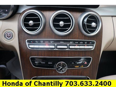 Used 2020 Mercedes-Benz C 300 4MATIC Sedan image 16