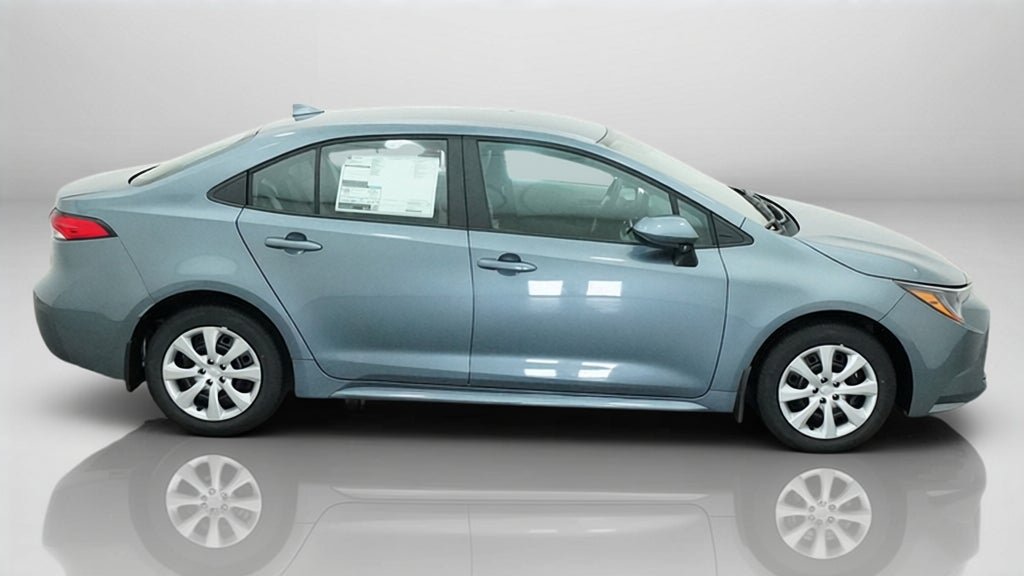 New 2027 Toyota Corolla LE FWD image 11