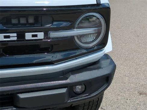 New 2023 Ford Bronco Outer Banks image 11