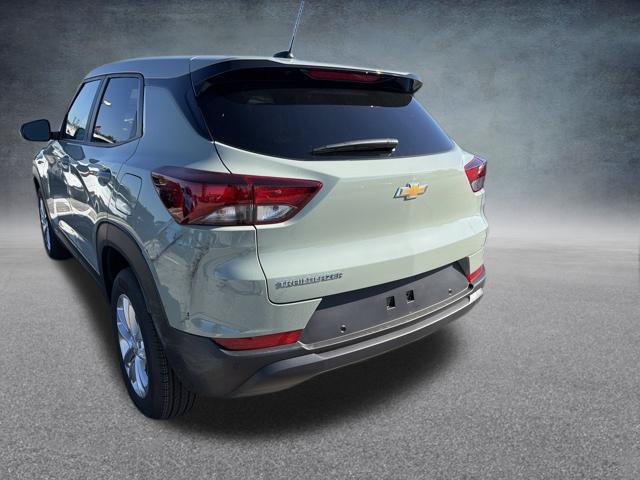 New 2026 Chevrolet TrailBlazer LS w/ LS Convenience Package FWD image 9