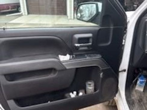 Used 2016 Chevrolet Silverado 2500 LT image 3