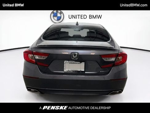 Used 2020 Honda Accord Sport image 6