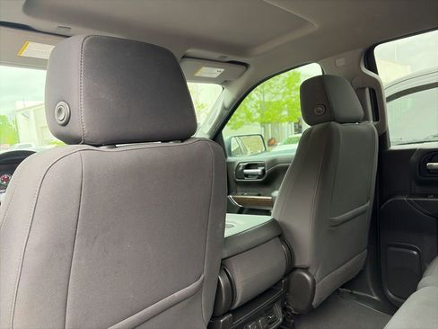 Used 2021 Chevrolet Silverado 1500 LT w/ Z71 Off-Road Package image 26