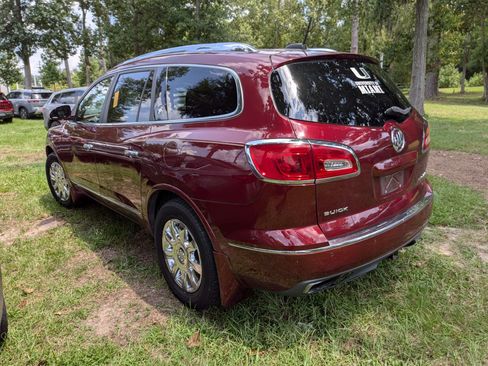 Used 2016 Buick Enclave Leather w/ Trailering Package FWD image 4