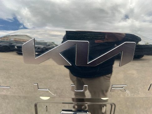 Certified 2025 Kia Telluride SX Prestige X-Pro AWD/4WD image 35