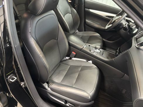 Used 2019 INFINITI QX50 Essential w/ Premium Heat Package image 37