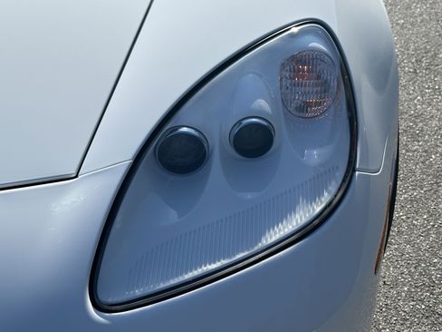 Used 2010 Chevrolet Corvette Grand Sport w/ Preferred Equipment Group image 7