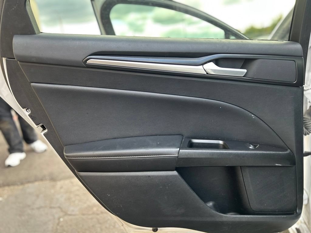 Used 2019 Ford Fusion Titanium AWD/4WD image 22