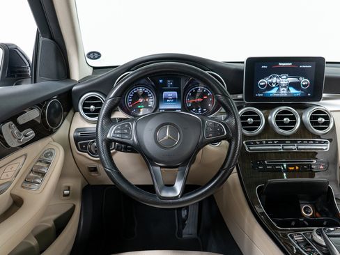 Used 2016 Mercedes-Benz GLC 300 image 17