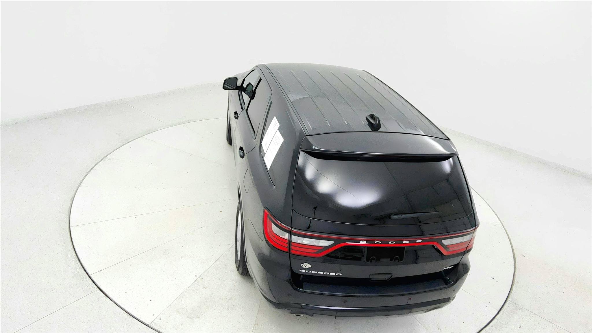 Used 2025 Dodge Durango GT RWD image 16