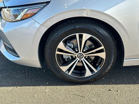 Used 2023 Nissan Sentra SV image 11
