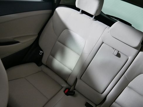 Used 2017 Hyundai Tucson Value image 12